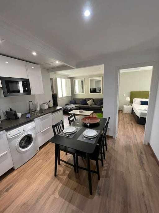 Apartamento IV Alcalaretiro Ideal Parejas Madrid Exterior photo